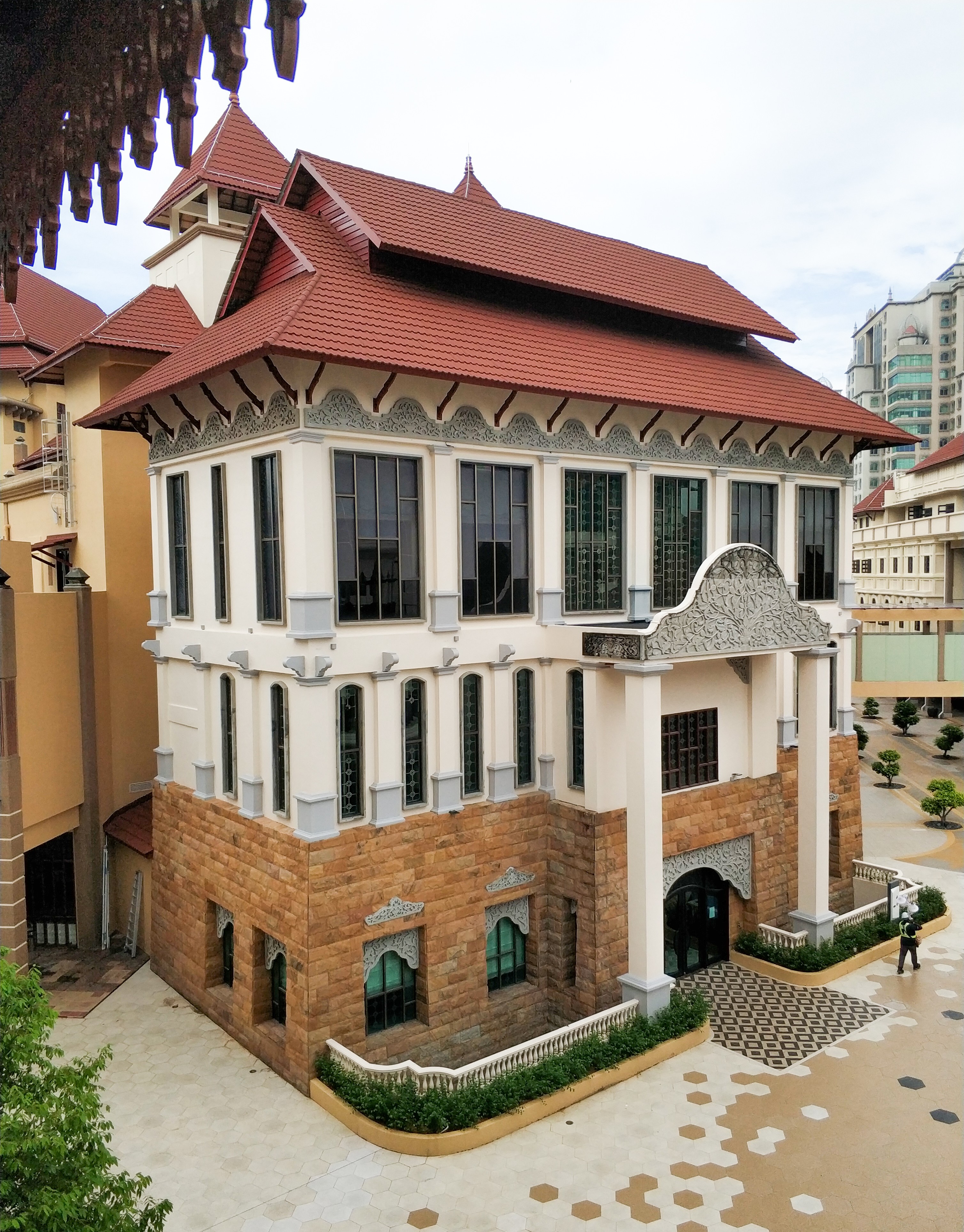 Doubletree By Hilton Putrajaya - Image 3