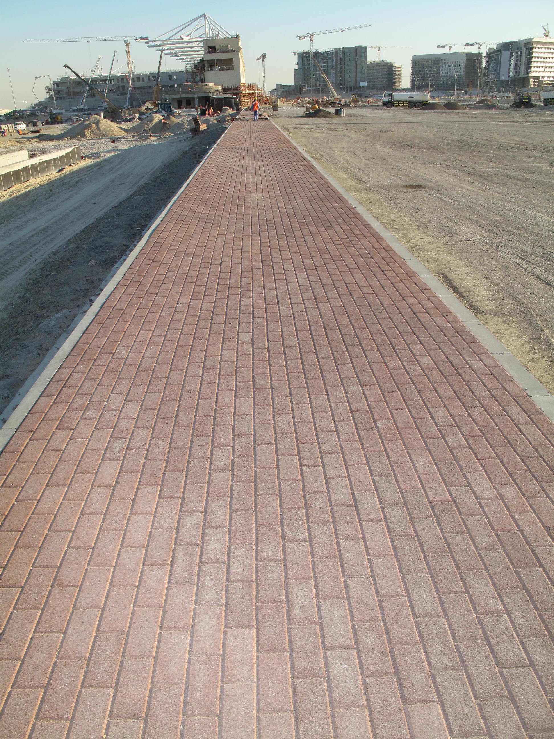 Yas Marina Circuit Track Pavement, Abu Dhabi - Image 4